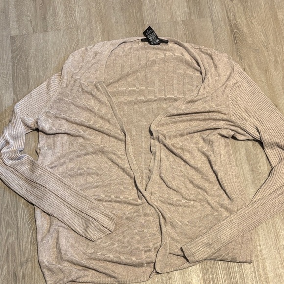 89th & Madison Light Beige Women's Cardigan - Picture 1 of 2